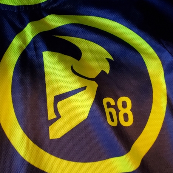 Gently worn thor jersey - Picture 8 of 8